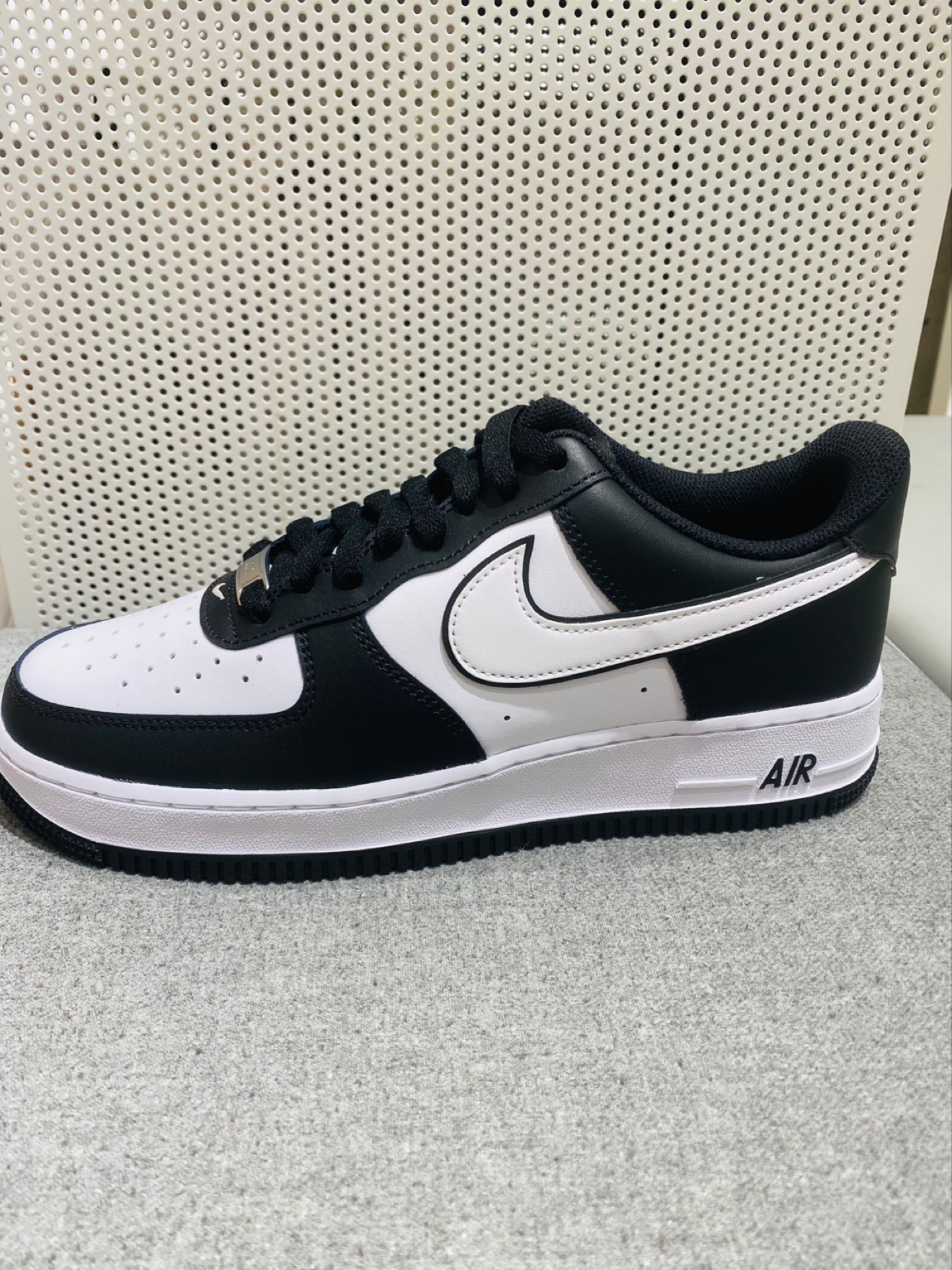 长在审美上的黑白空军一号