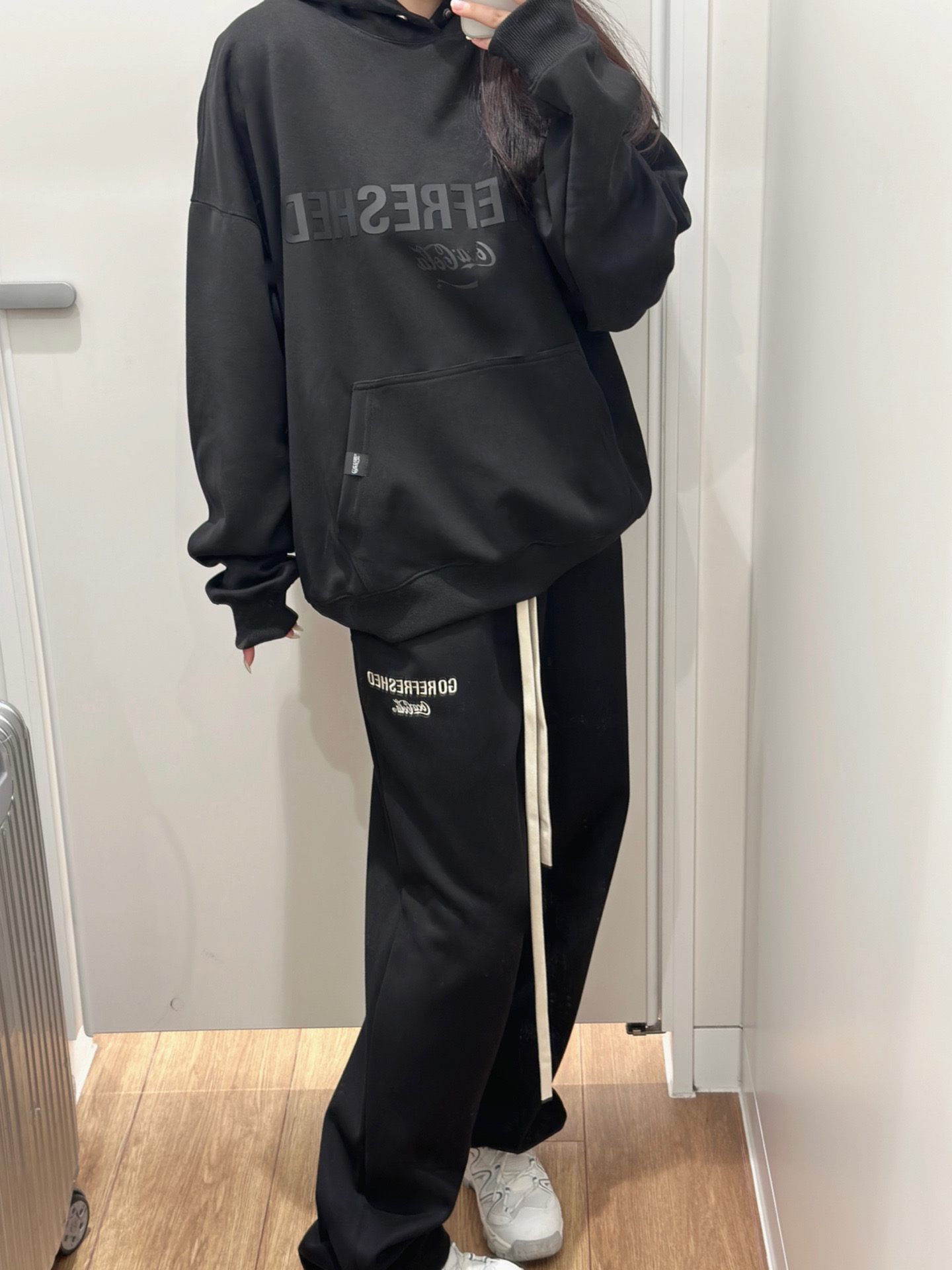 酷酷卫衣谁不爱呢!好酷!