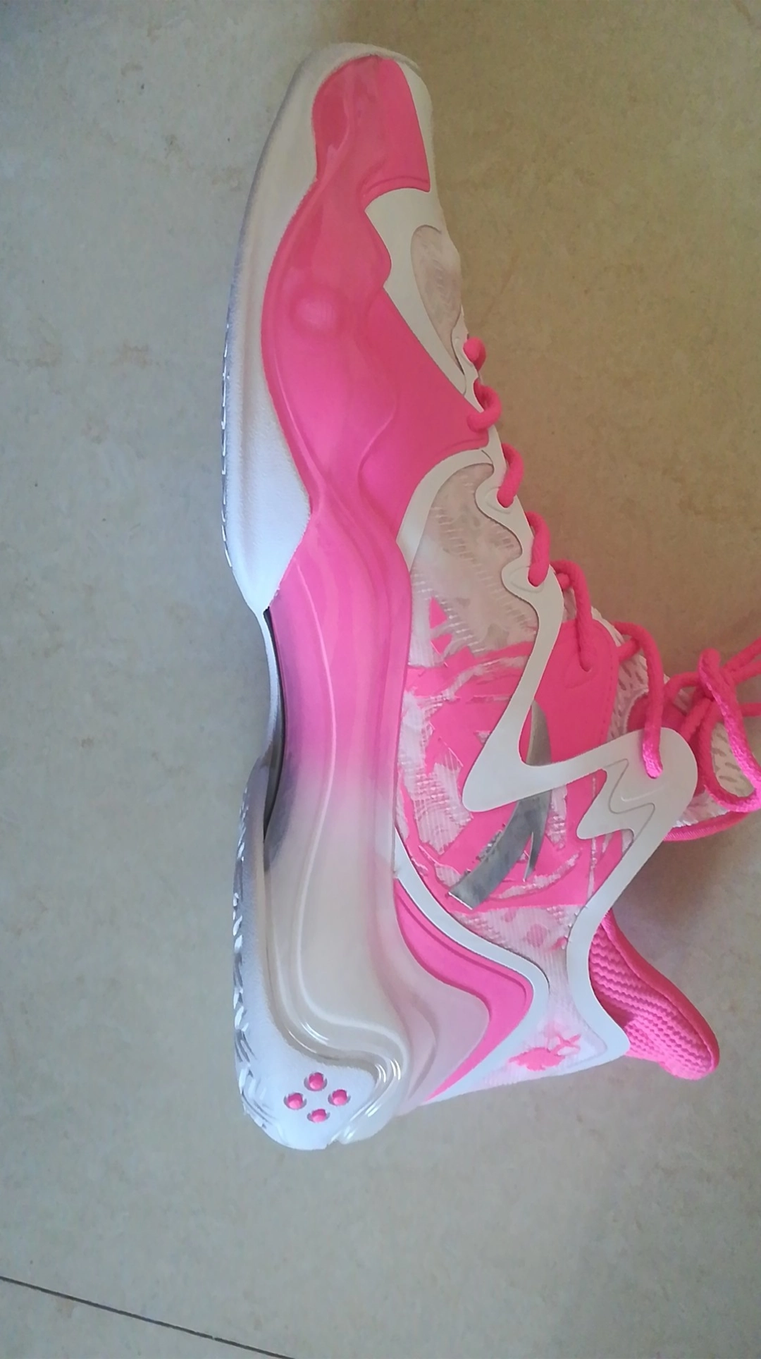 custom review-ANTA Shock Wave 4 'White Phosphor'