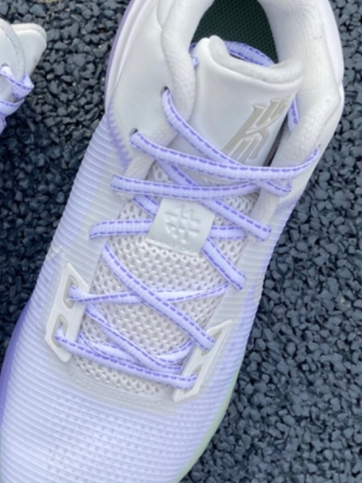 custom review-Nike Flytrap 4 EP MID Топ Баскетбольные кроссовки для игры Мужской Белый фиолетовый Азиатская версия