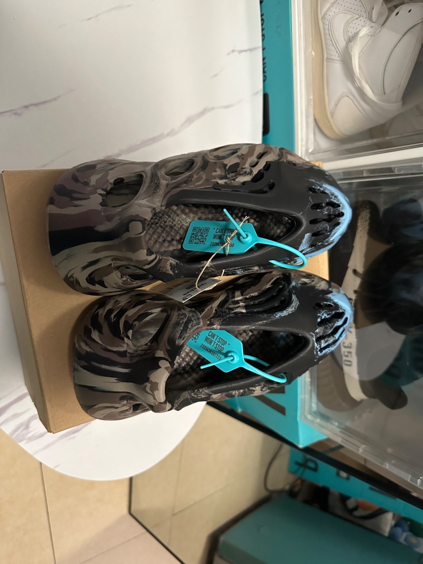 custom review-Adidas Originals Yeezy Foam Rnr Mx Cinder