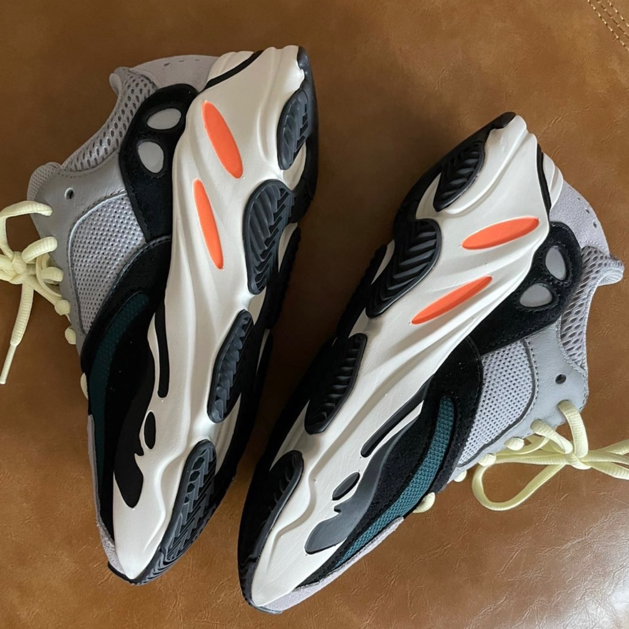 custom review-Adidas Yeezy Boost 700 'Wave Runner' 2022