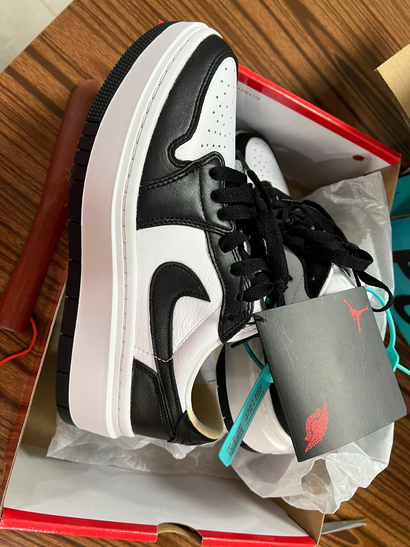 custom review-JORDAN 1 Elevate Low Panda Women's