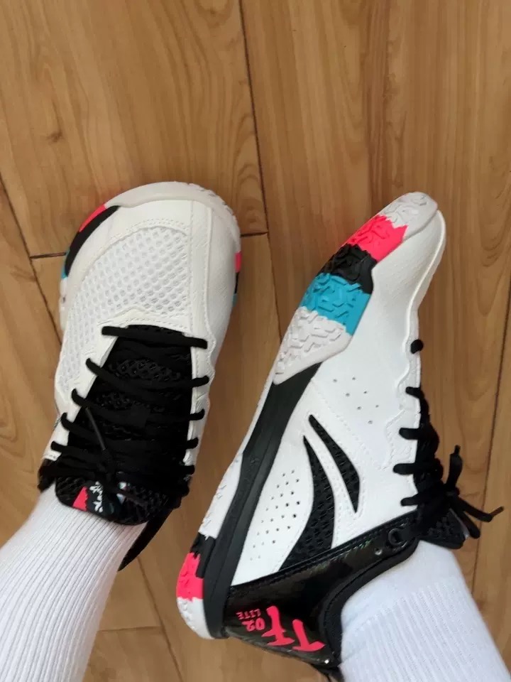 得物的第一双李宁