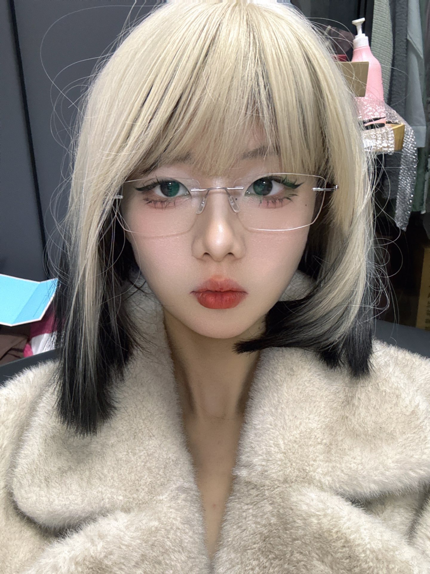 超御姐的眼镜来咯