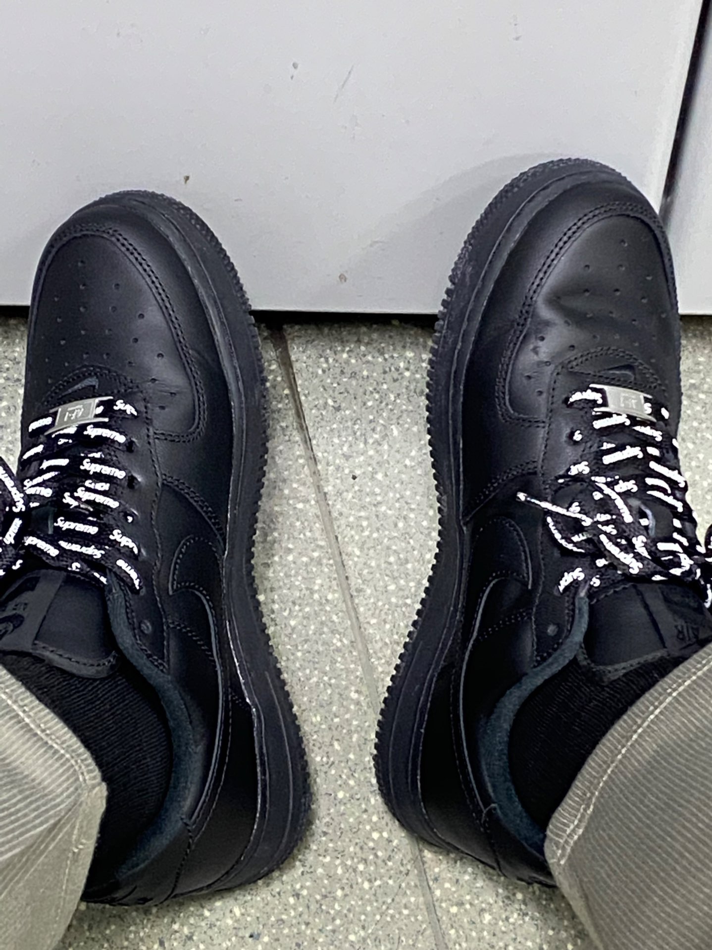 custom review-Nike Air Force 1 Low Supreme Black