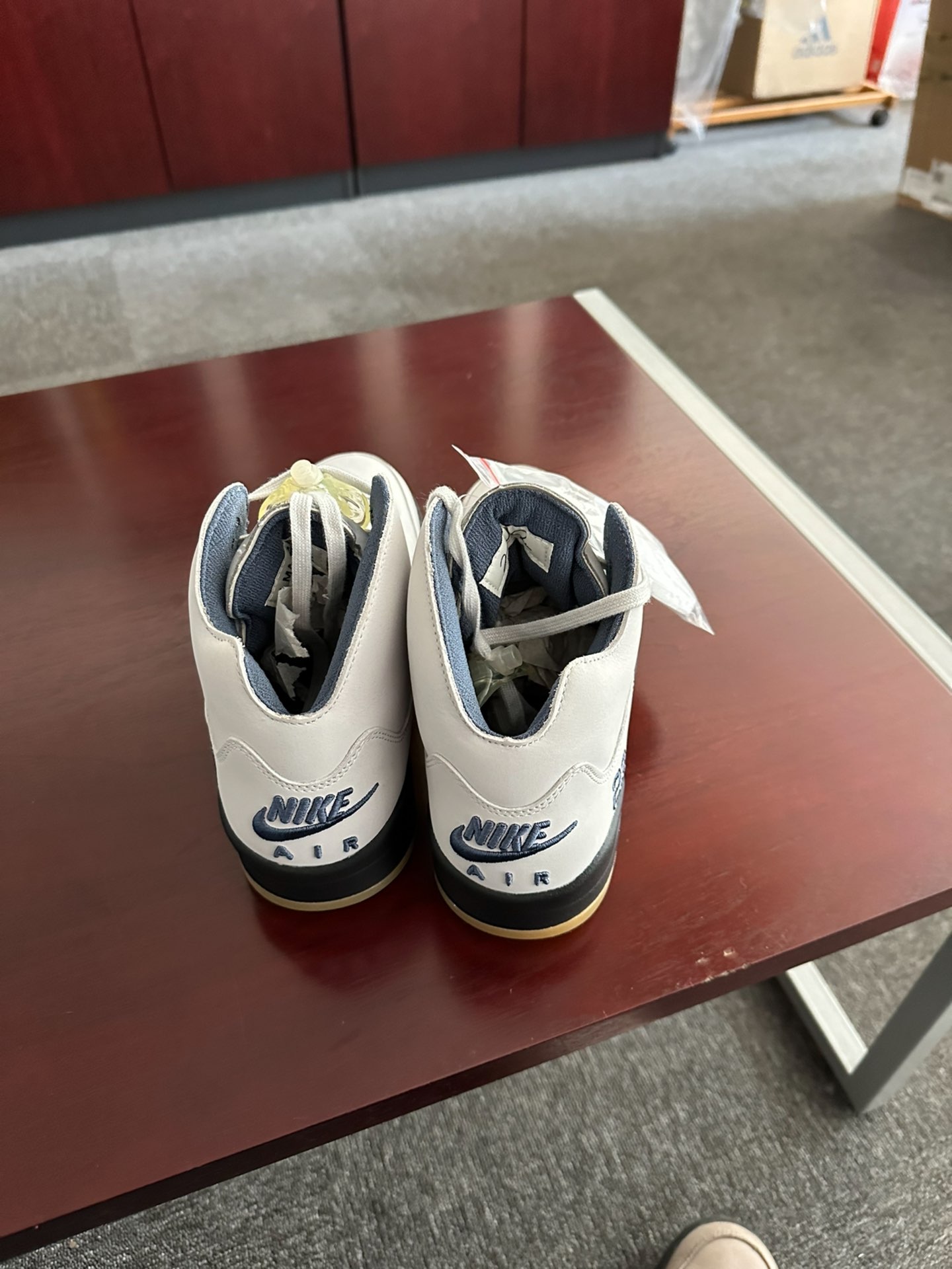 custom review-A MA MANIÉRE X JORDAN Air Jordan 5 'Фотонная пыль' Высокие кеды Винтажные баскетбольные кроссовки Женские Белые