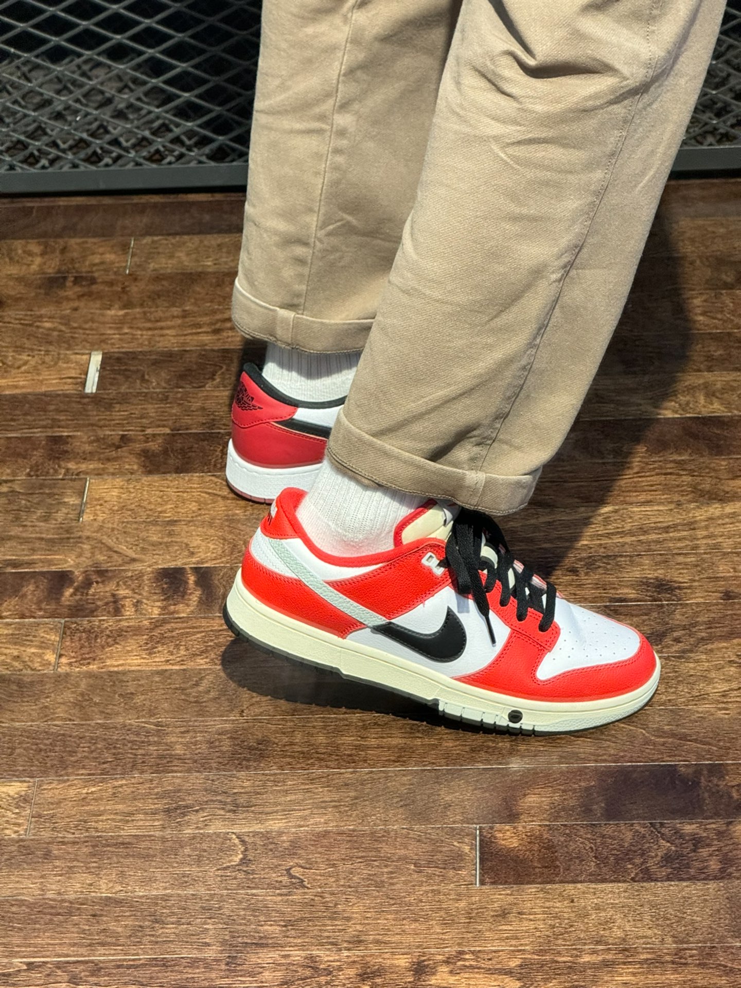 chicago sb dunk on feet