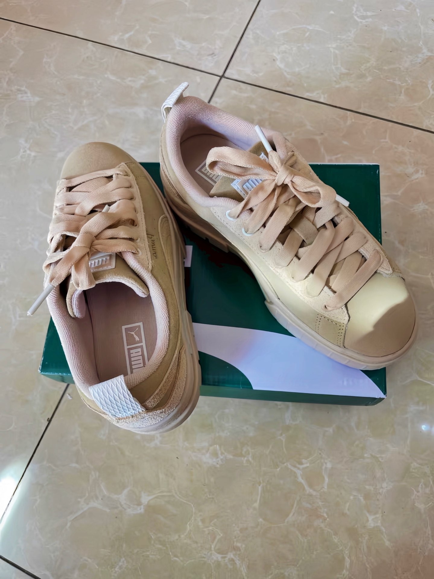 puma厚底鞋 美拉德色系 1