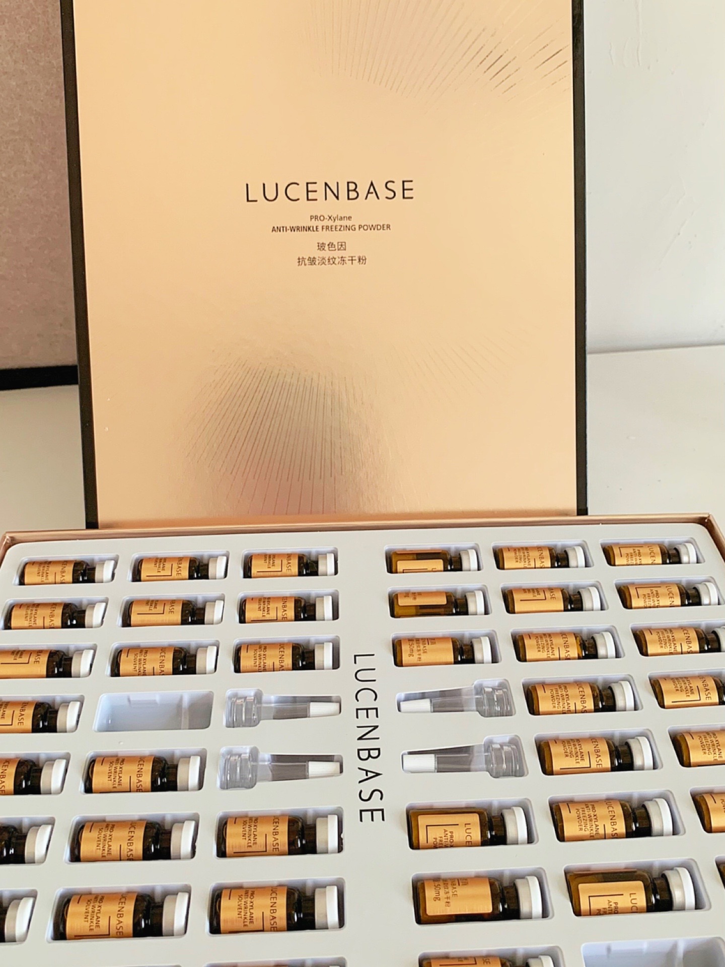 告别垮脸细纹!快试试这款玻色因冻干粉!