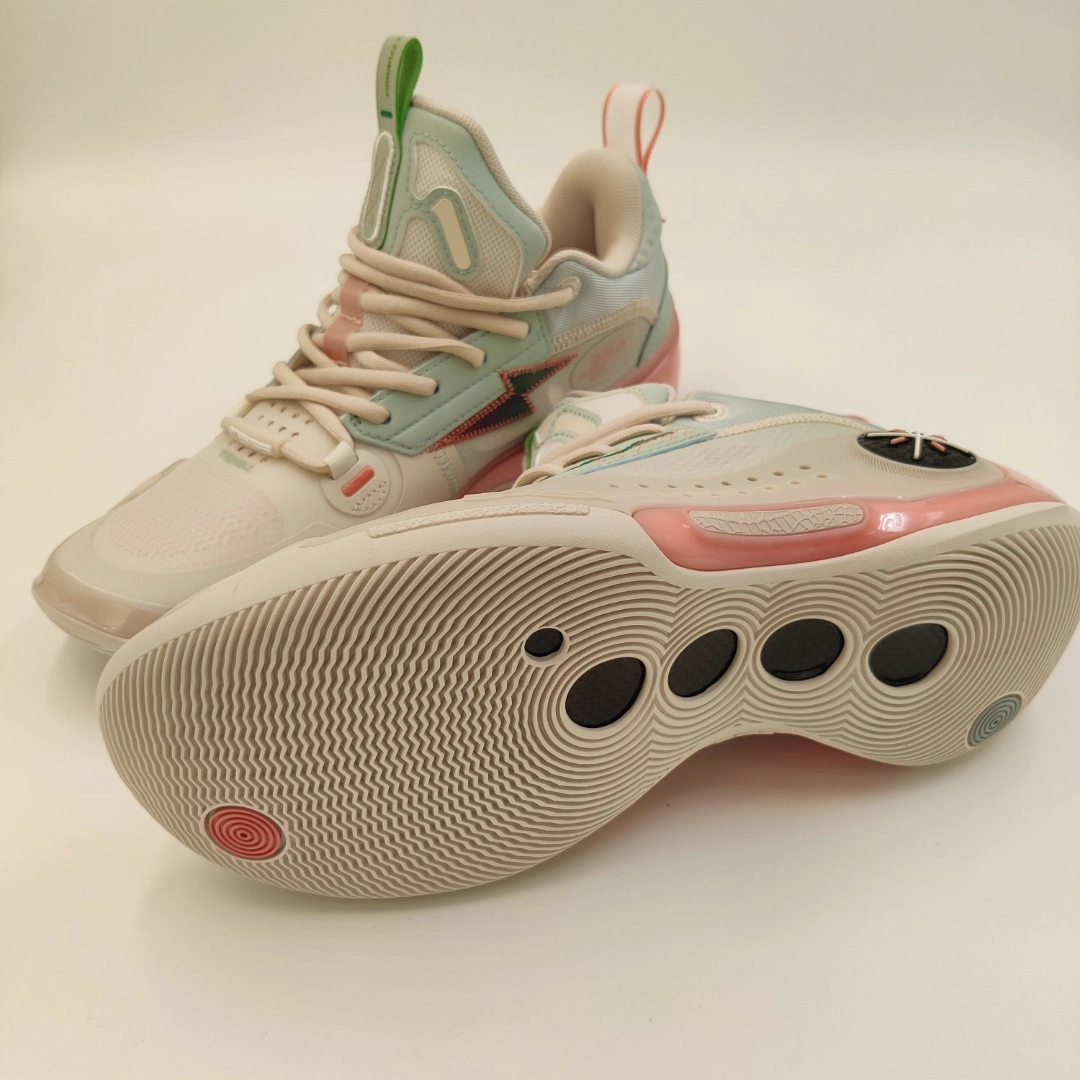 custom review-LINING Way Of Wade 10 Low - Valentine's Day
