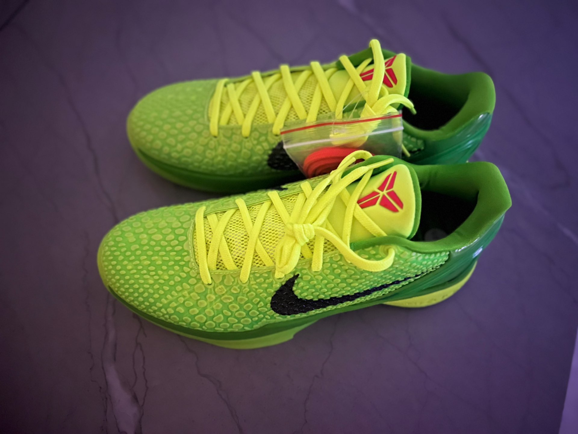 custom review-Nike Zoom Kobe 6 Protro Grinch 2020