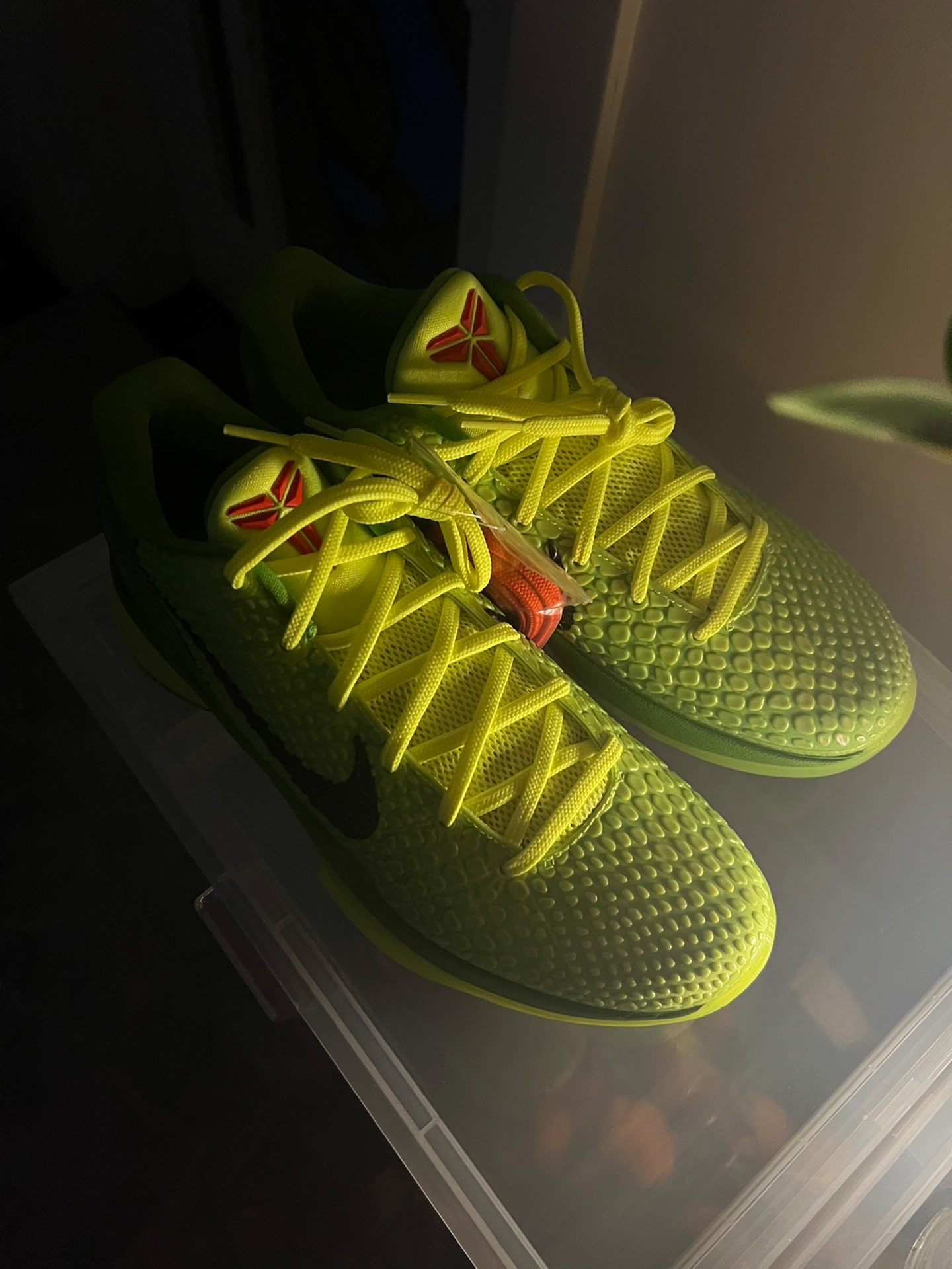 custom review-Nike Zoom Kobe 6 Protro Grinch 2020