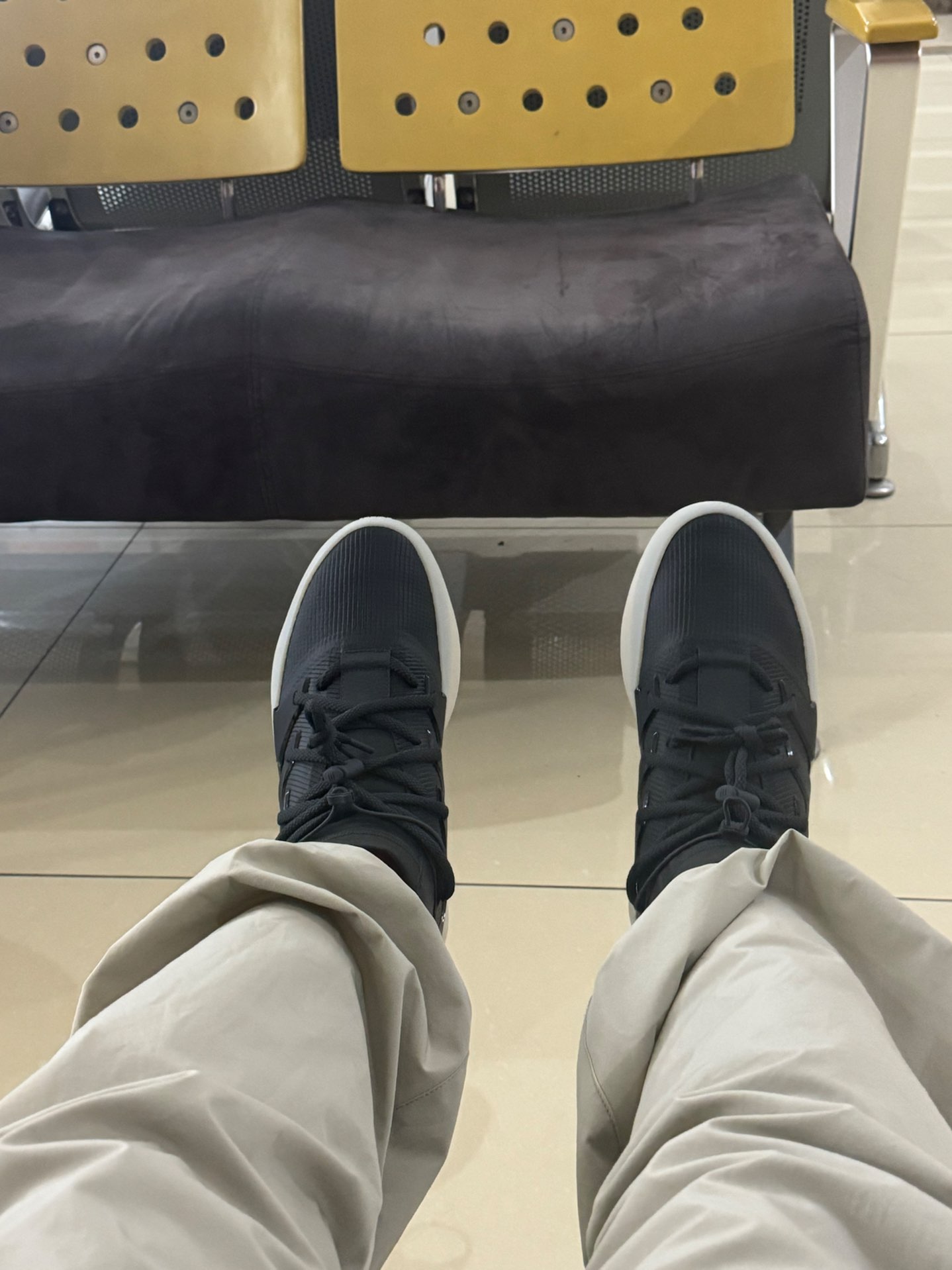 custom review-Adidas Fear Of God Athletics I Basketball Carbon