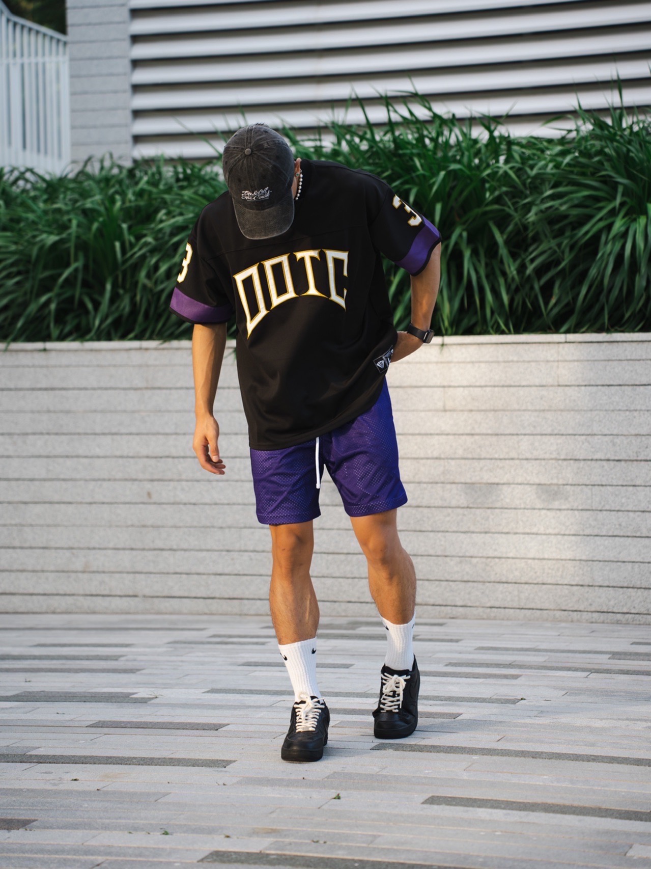 夏天尝试一下橄榄球服吧🏈