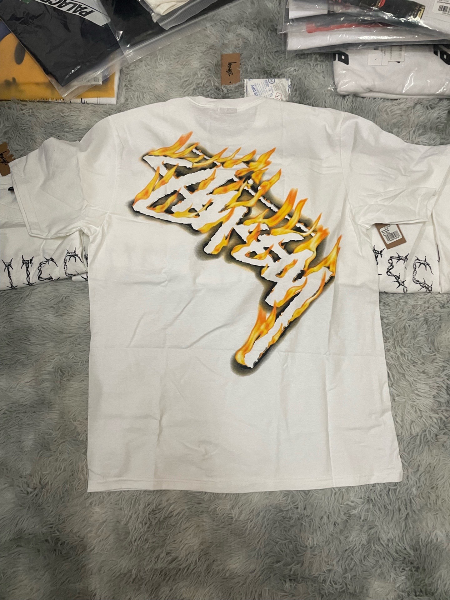stussy斯图西 s23 火焰印花t恤