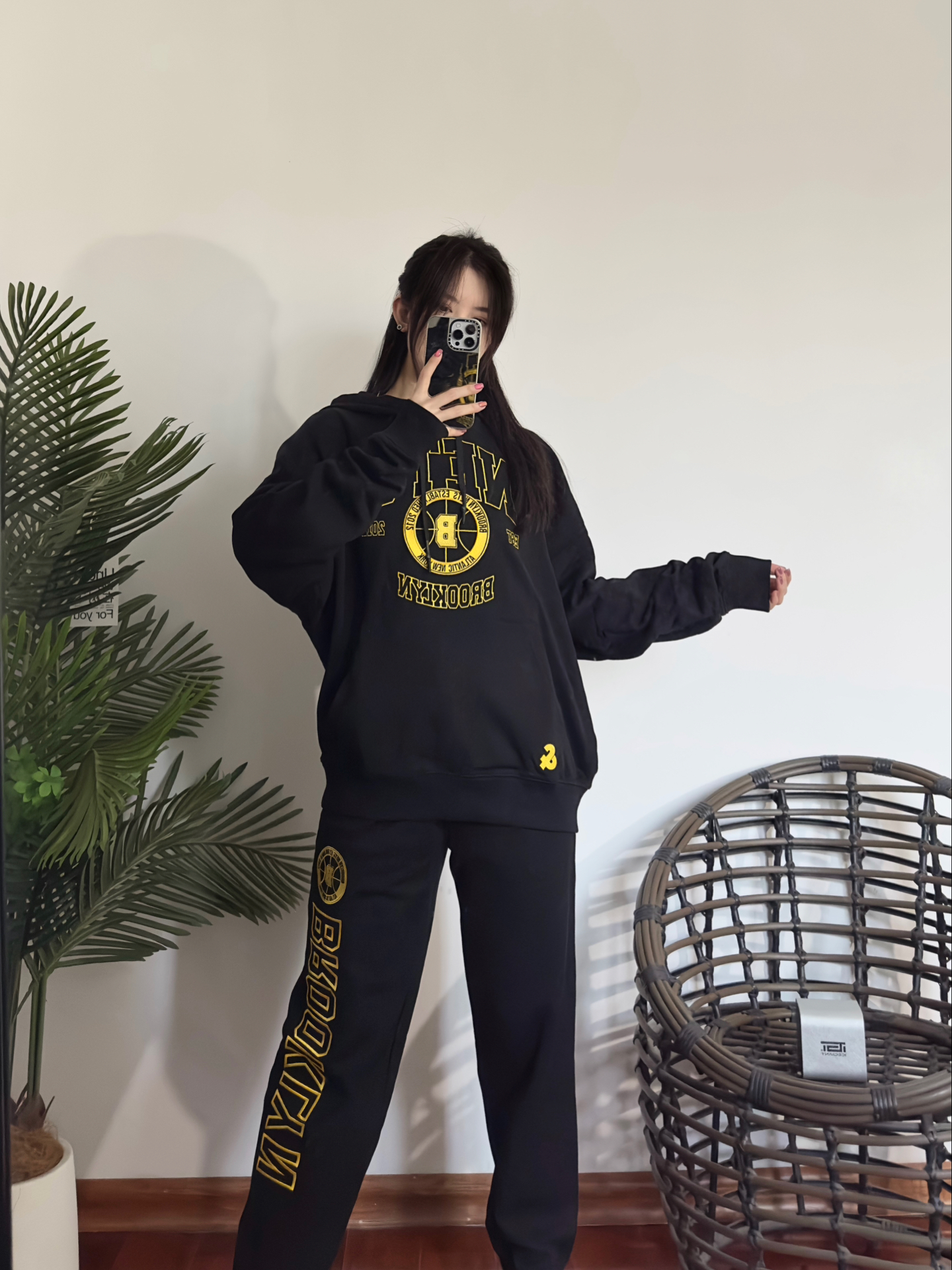 ootd | 贵气十足黑金配色谁穿谁好看