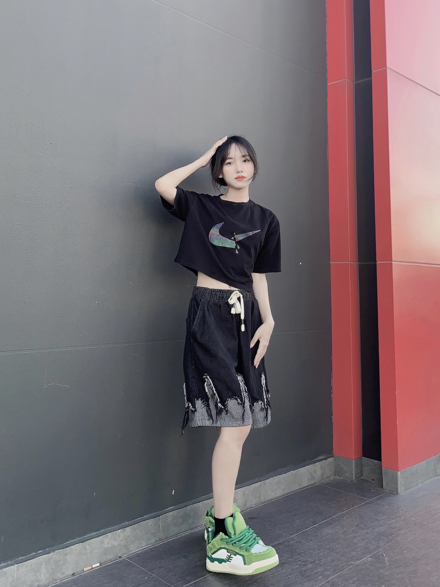 黑色系酷酷穿搭