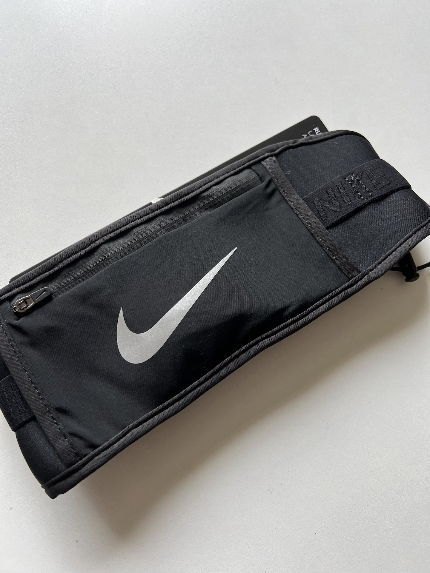 nike跑步腰包