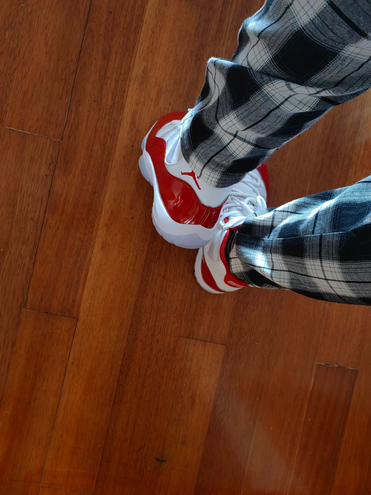 custom review-Jordan 11 Retro Cherry 2022 Men's