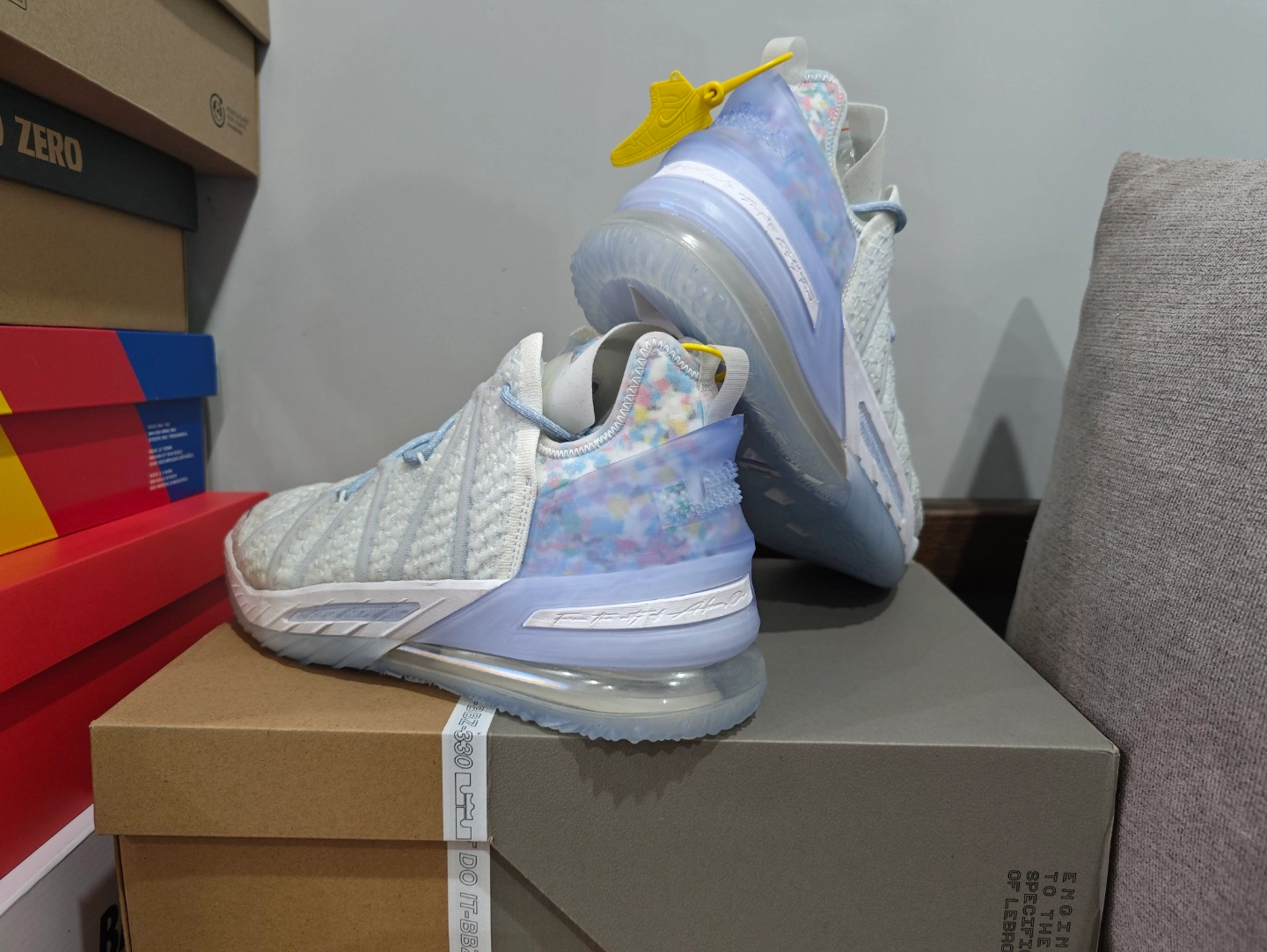 nike詹姆斯18ep全明星冰蓝配色