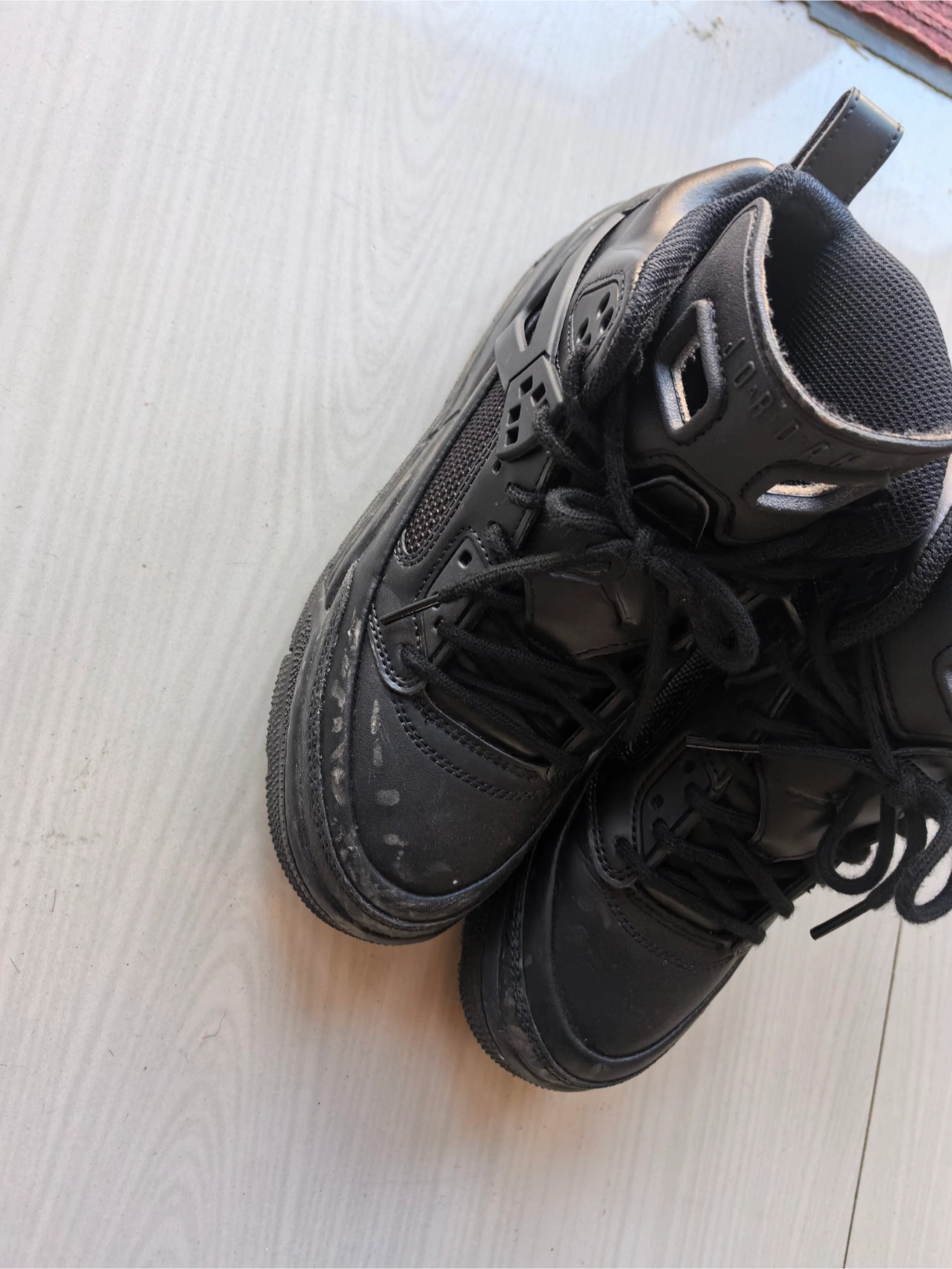 custom review-Jordan Spizike Winterized 'Black Cat' GS