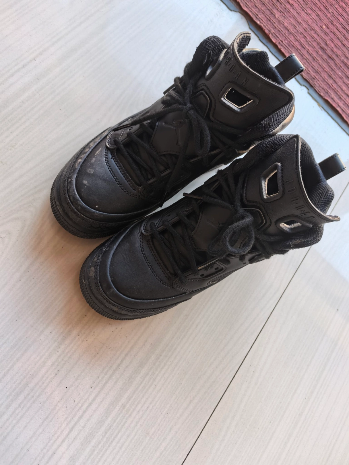 custom review-Jordan Spizike Winterized 'Black Cat' GS
