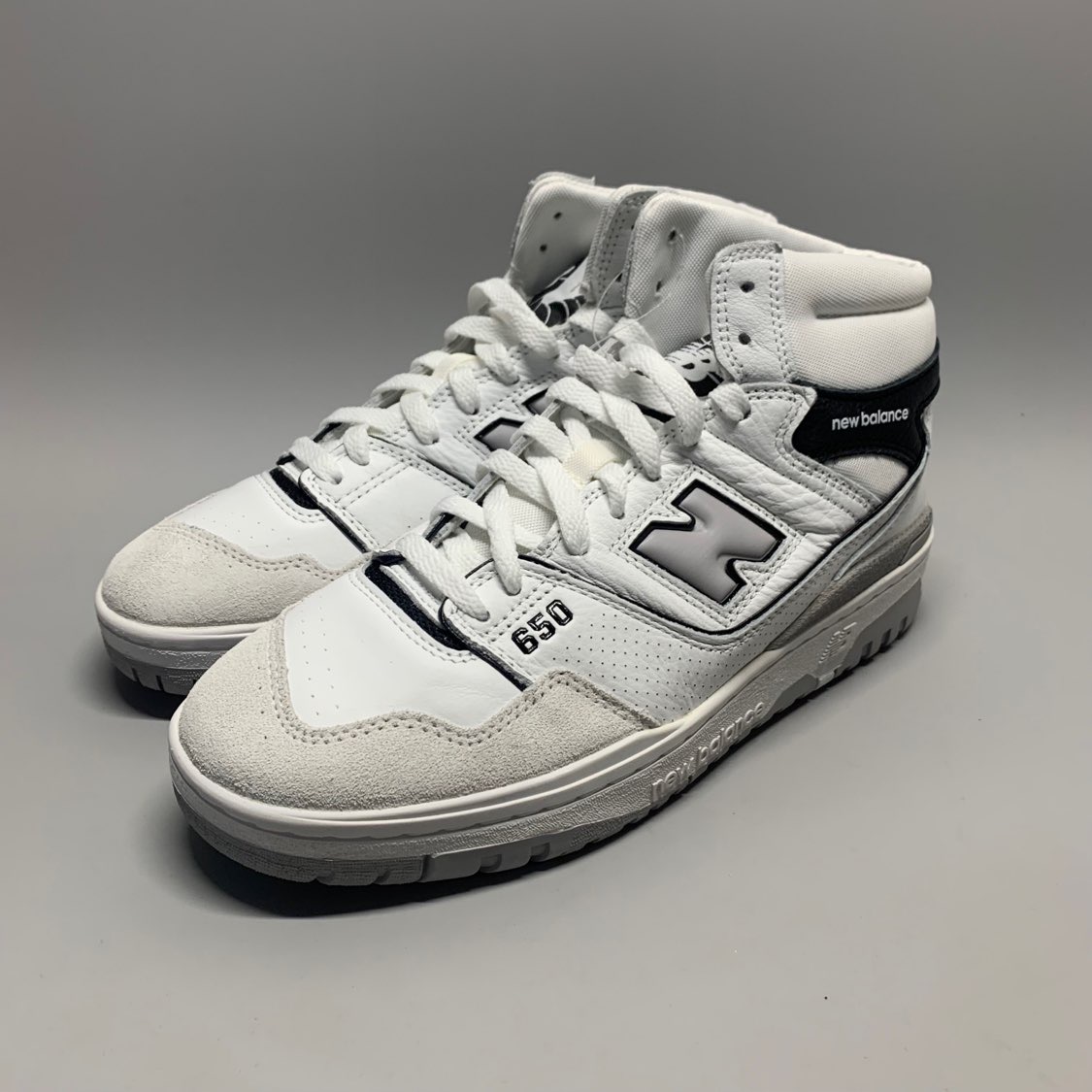 高帮黑白 new balance nb 650 减震耐磨 高帮 复古篮球鞋 男款 白黑