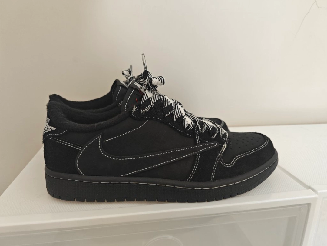 custom review-Jordan 1 Retro Low OG SP Travis Scott Black Phantom