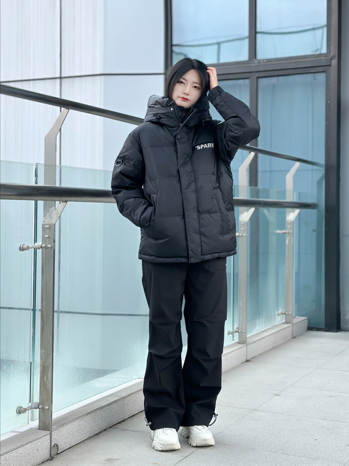 女孩子穿的羽绒服帅点怎么了!