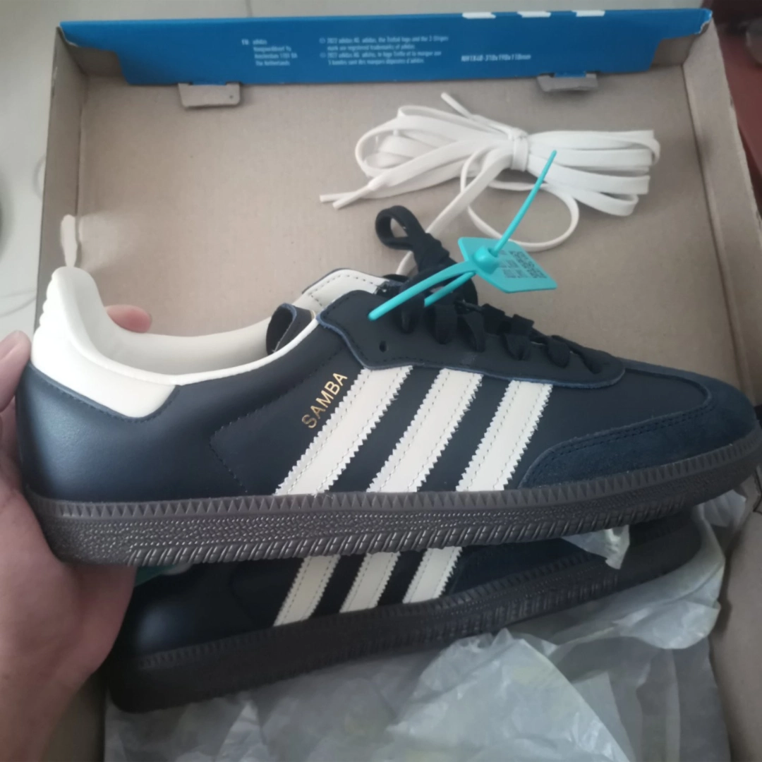 custom review-Adidas Samba OG Night Navy Gum