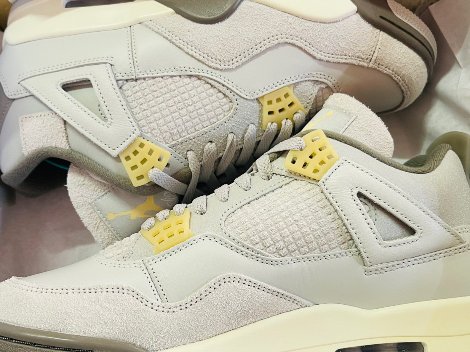custom review-Jordan AJ4 Craft Photon Dust