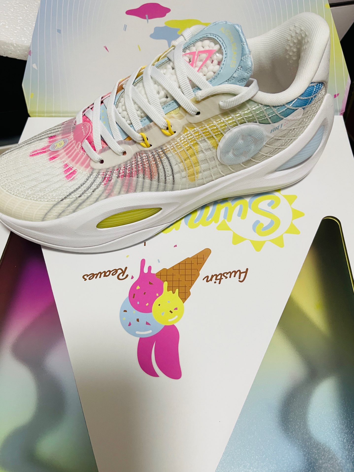 custom review-RIGORER Reeves Generation Low Top Basketball Shoes Men's White Pink Yellow
