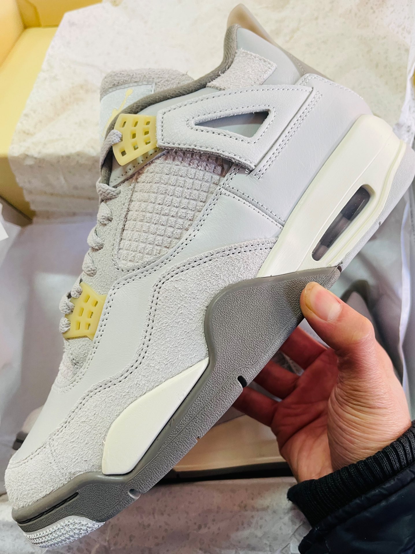 custom review-Jordan AJ4 Craft Photon Dust