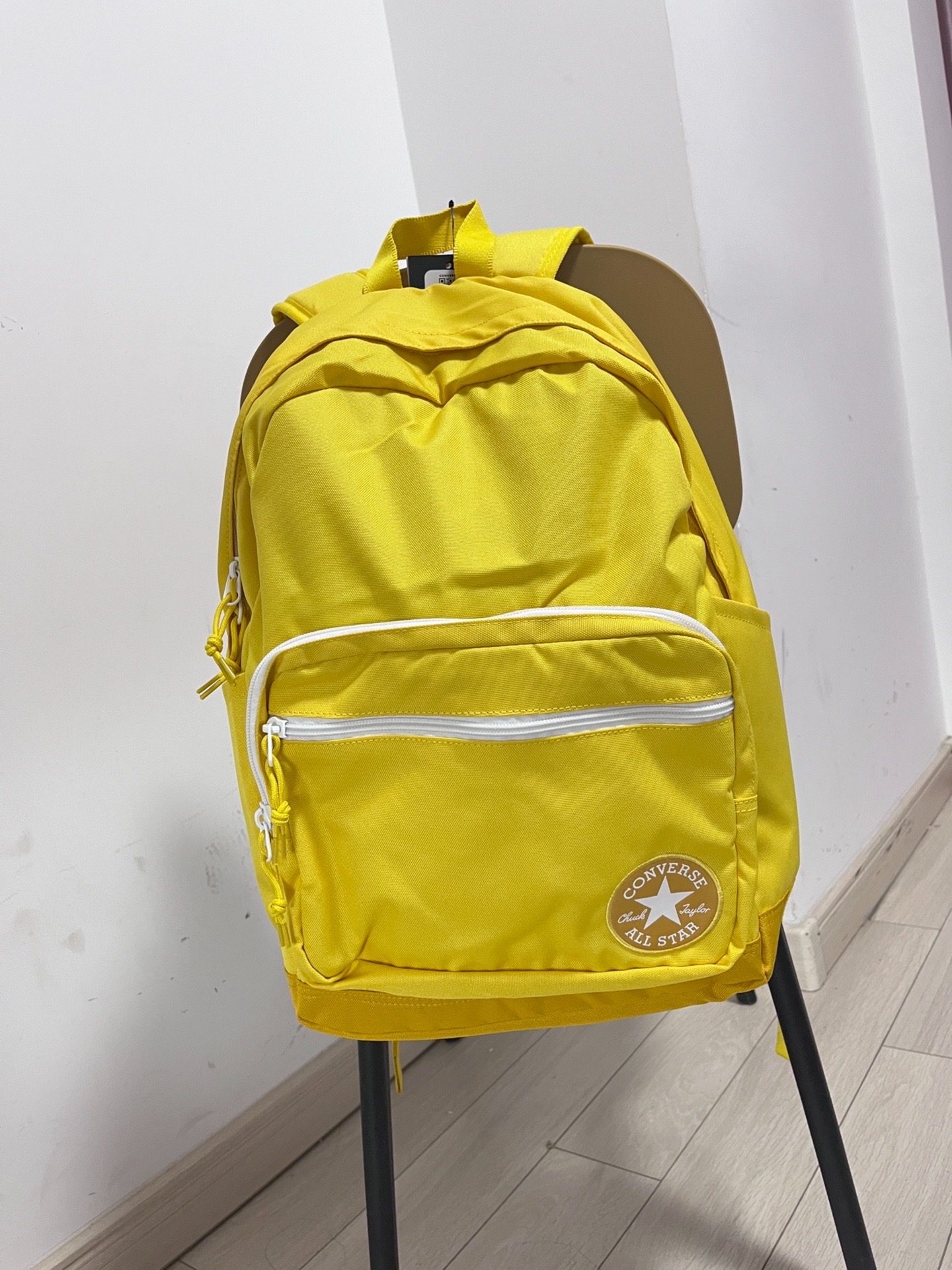 匡威converse #炒鸡百搭的书包 #大容量通勤双肩包 #学生党双肩包