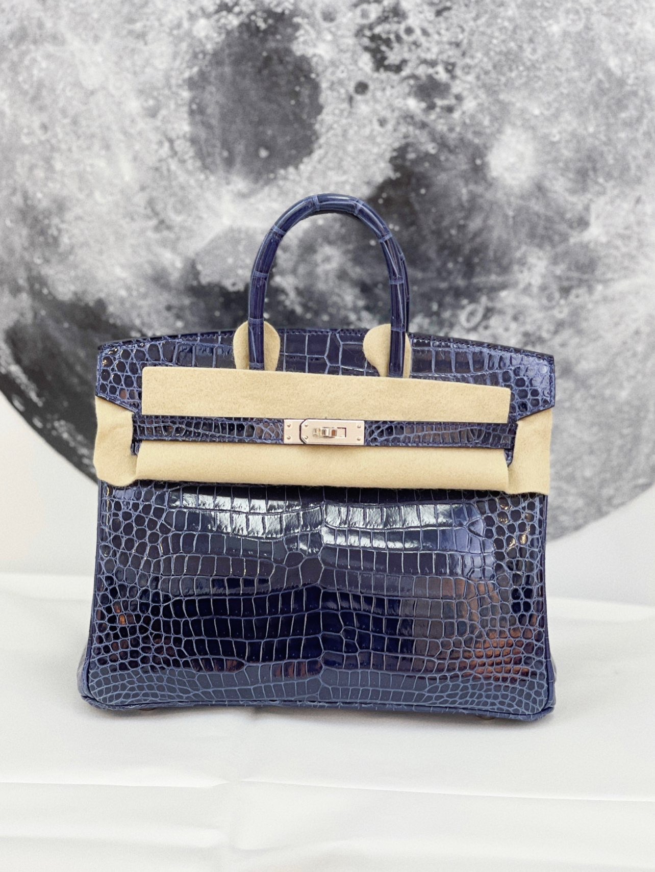爱马仕birkin25 7k宝石蓝亮面鳄鱼皮
