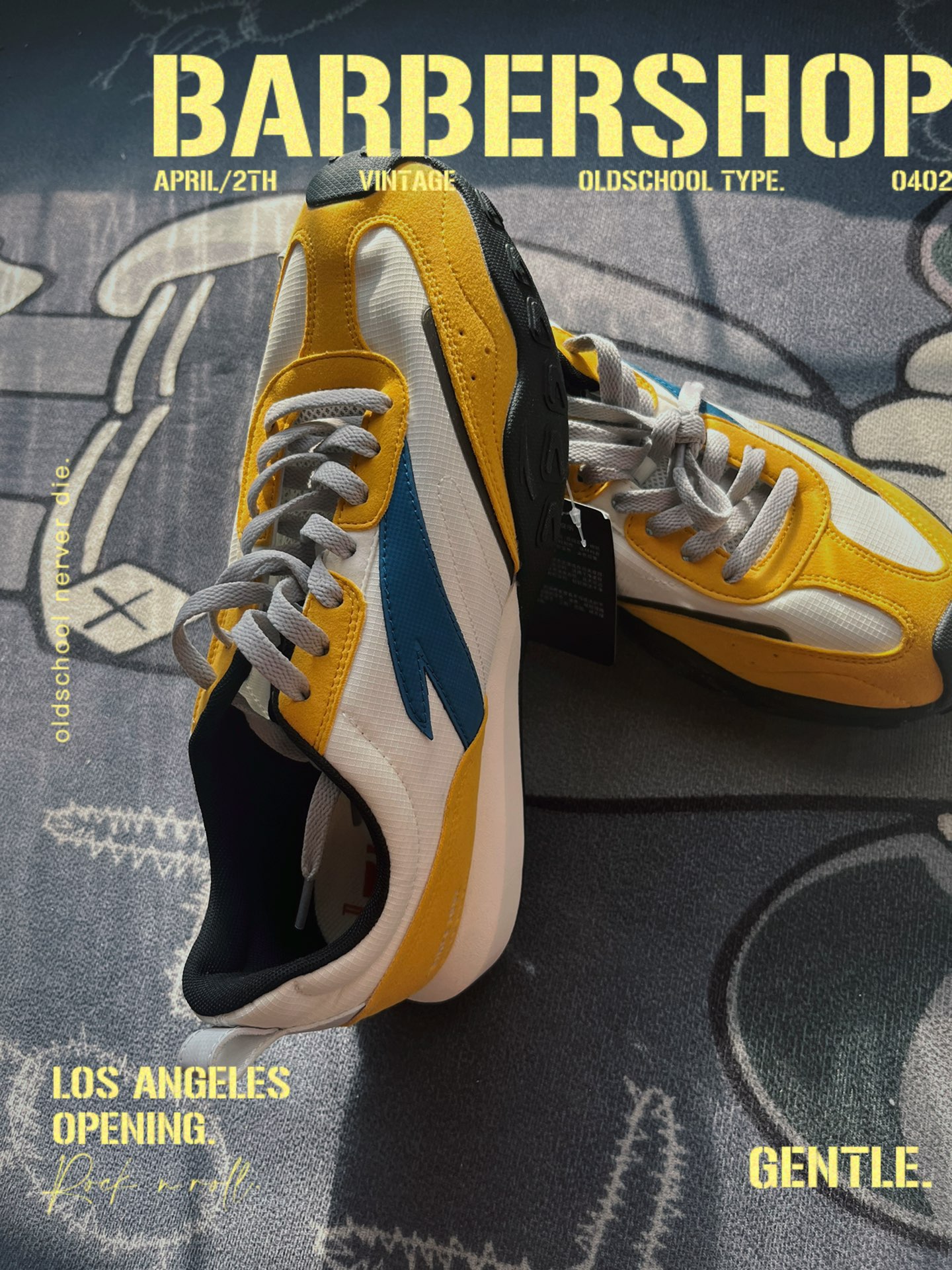 安踏复古休闲鞋