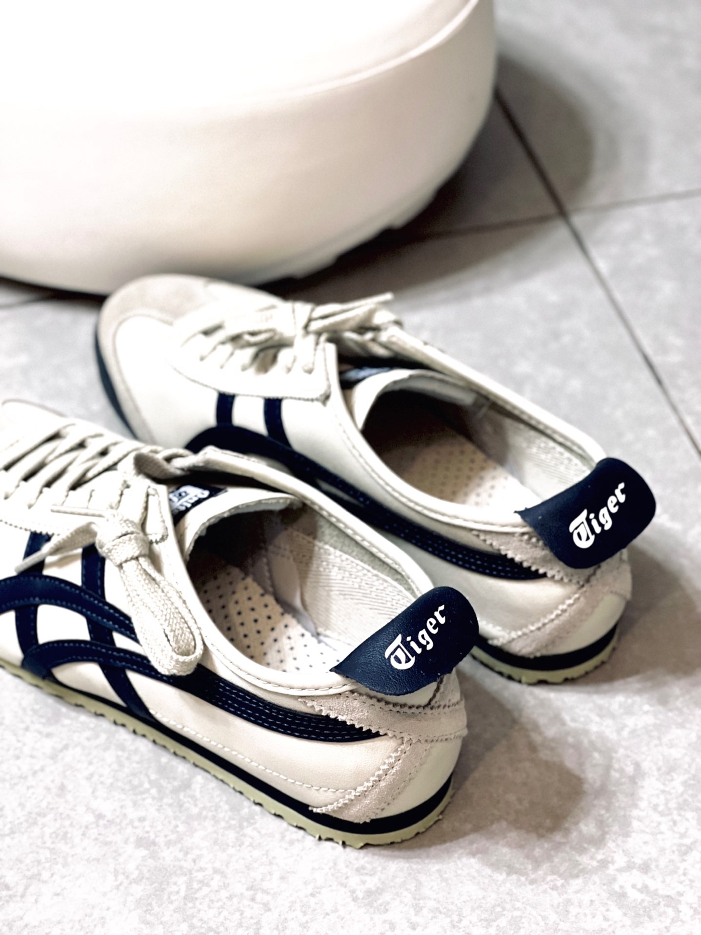 custom review-Onitsuka Tiger Mexico 66 'Birch India Ink Latte'