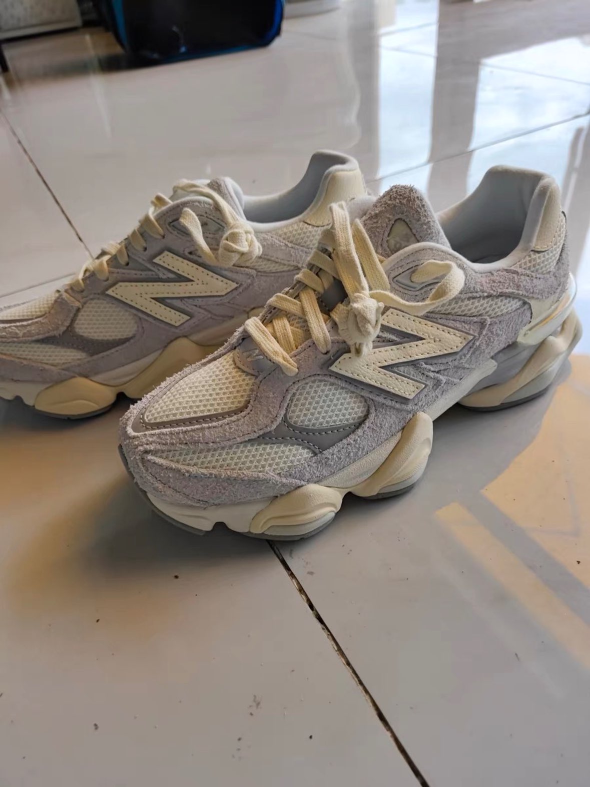 custom review-New Balance 9060 Quartz Grey