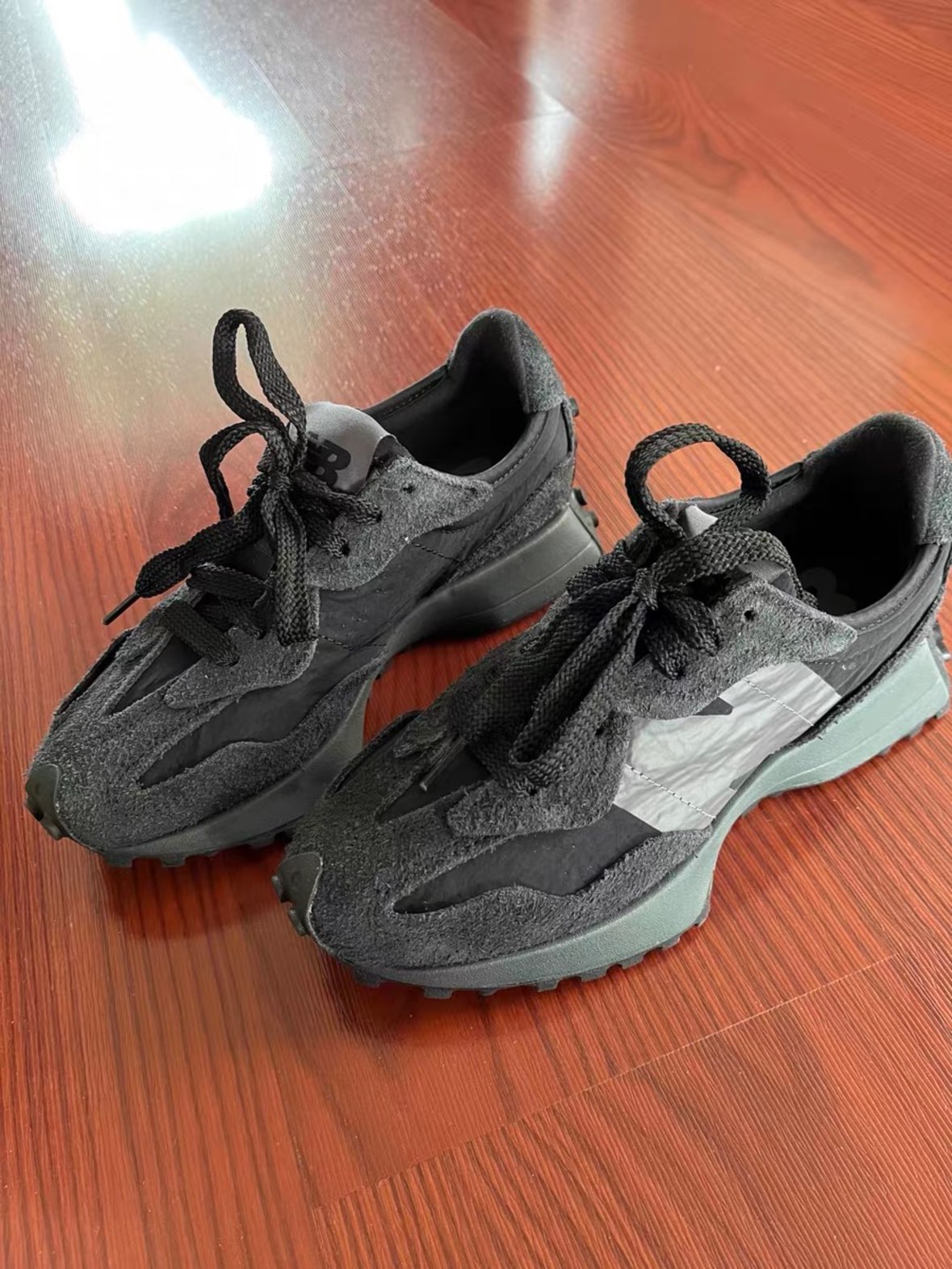 custom review-New Balance 327 Phantom Black