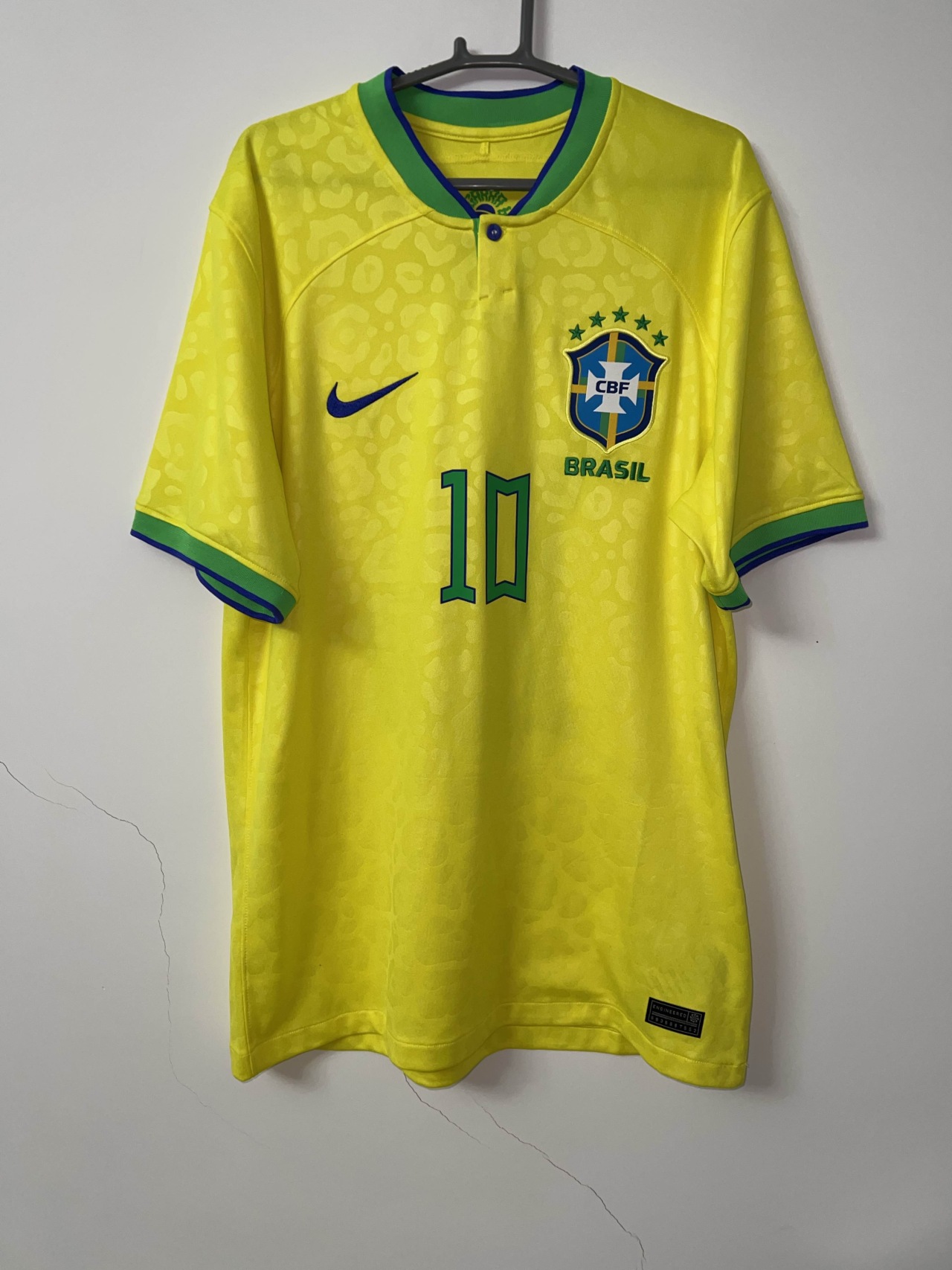 内马尔巴西球衣