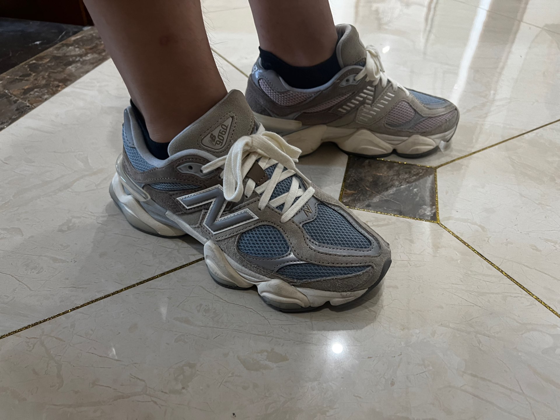 custom review-New Balance 9060 Mushroom