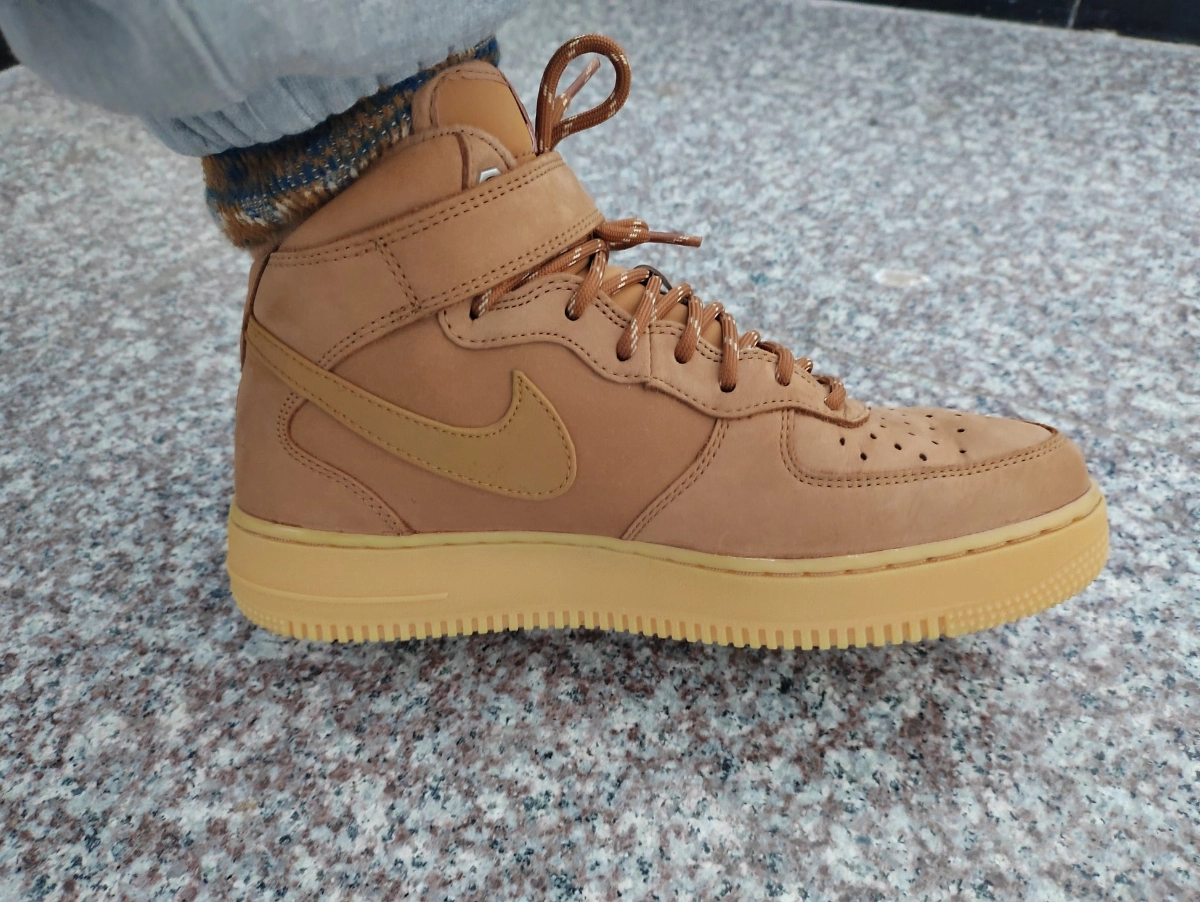 custom review-Nike Air Force 1 Mid '07 'Flax'