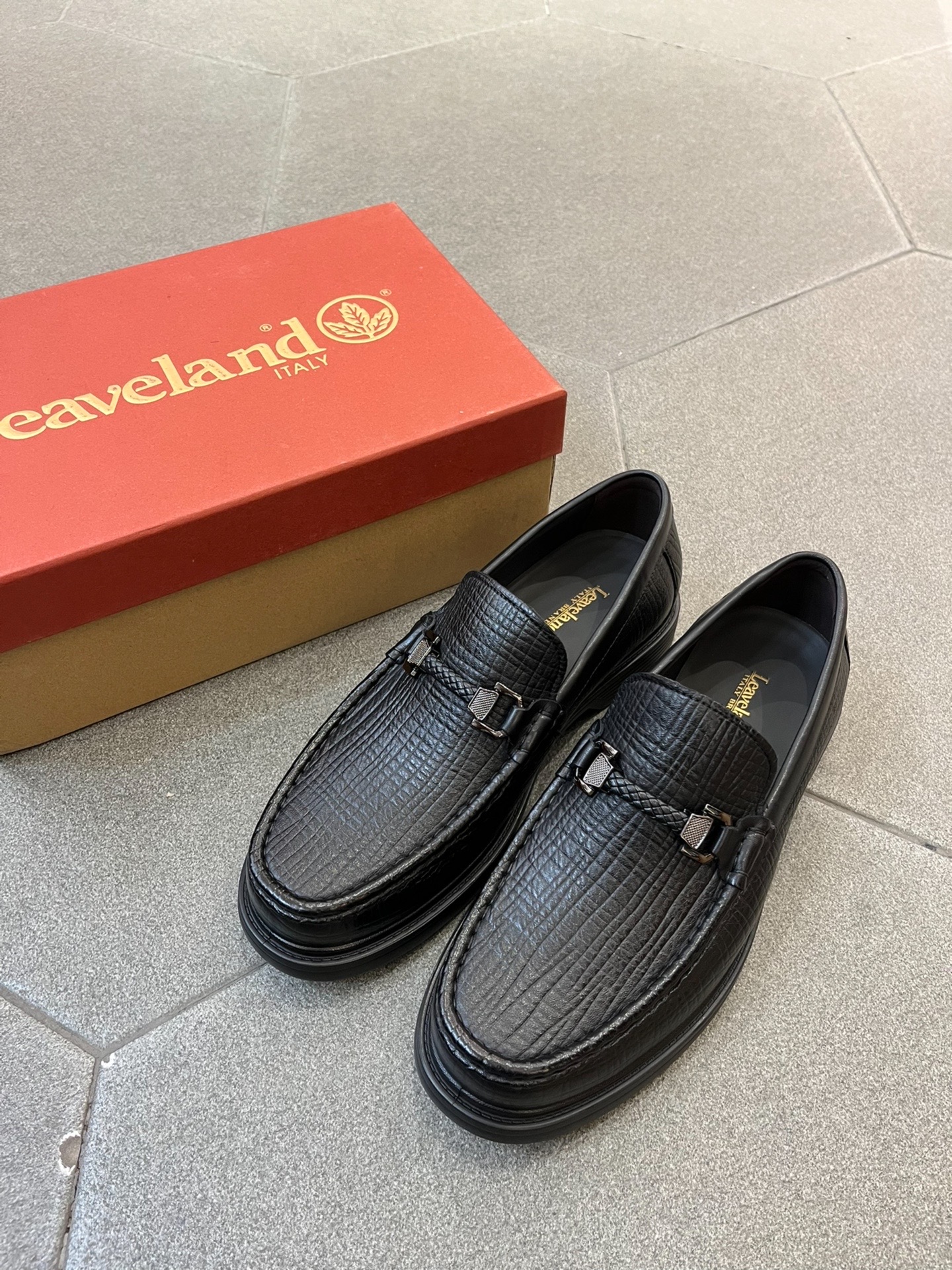 时尚,舒适又百搭的枫叶乐福鞋✨✨✨