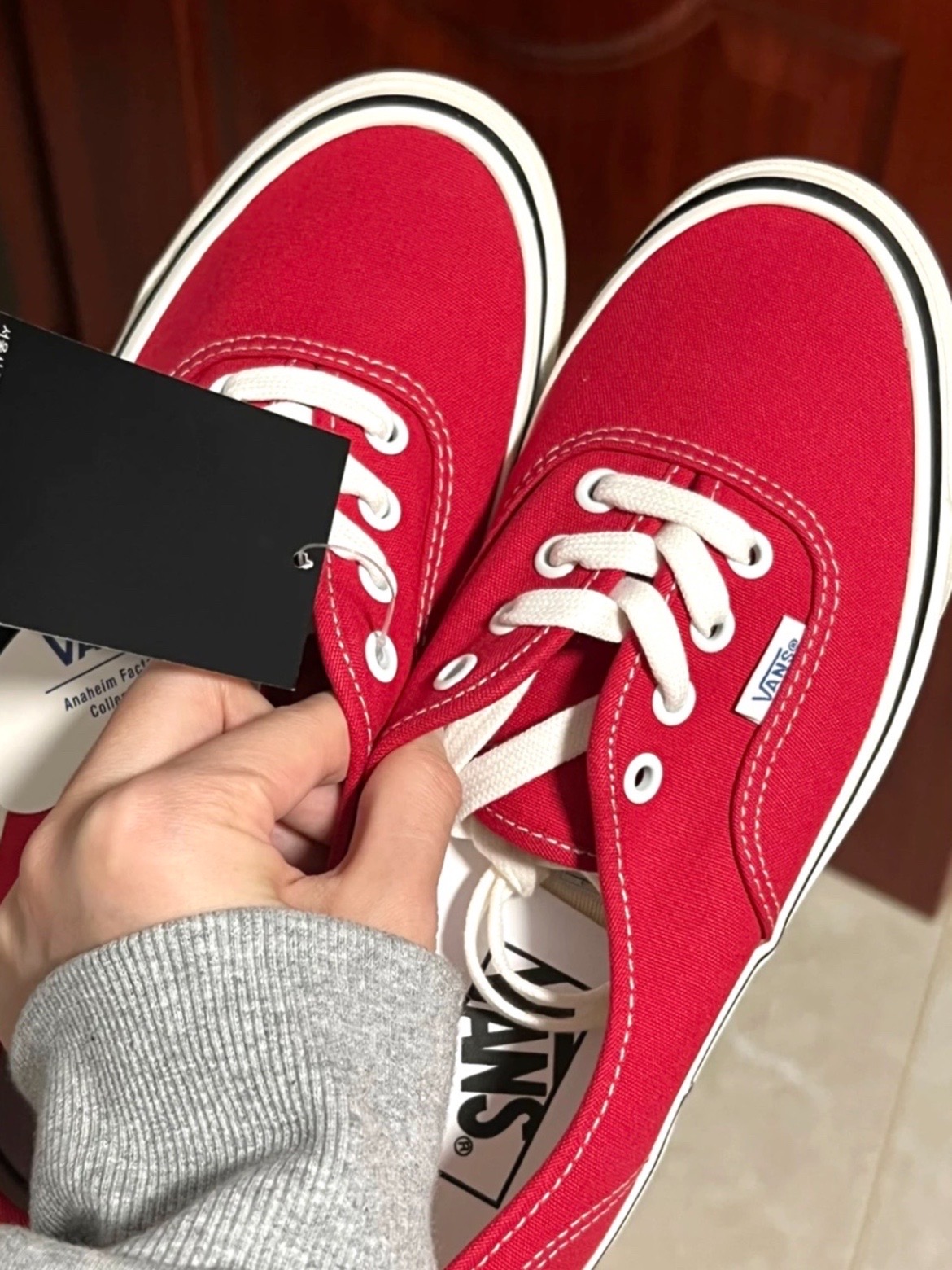 红色的鞋真的是穿搭的亮点我的宝藏vans 超好看超好看的万斯 vans