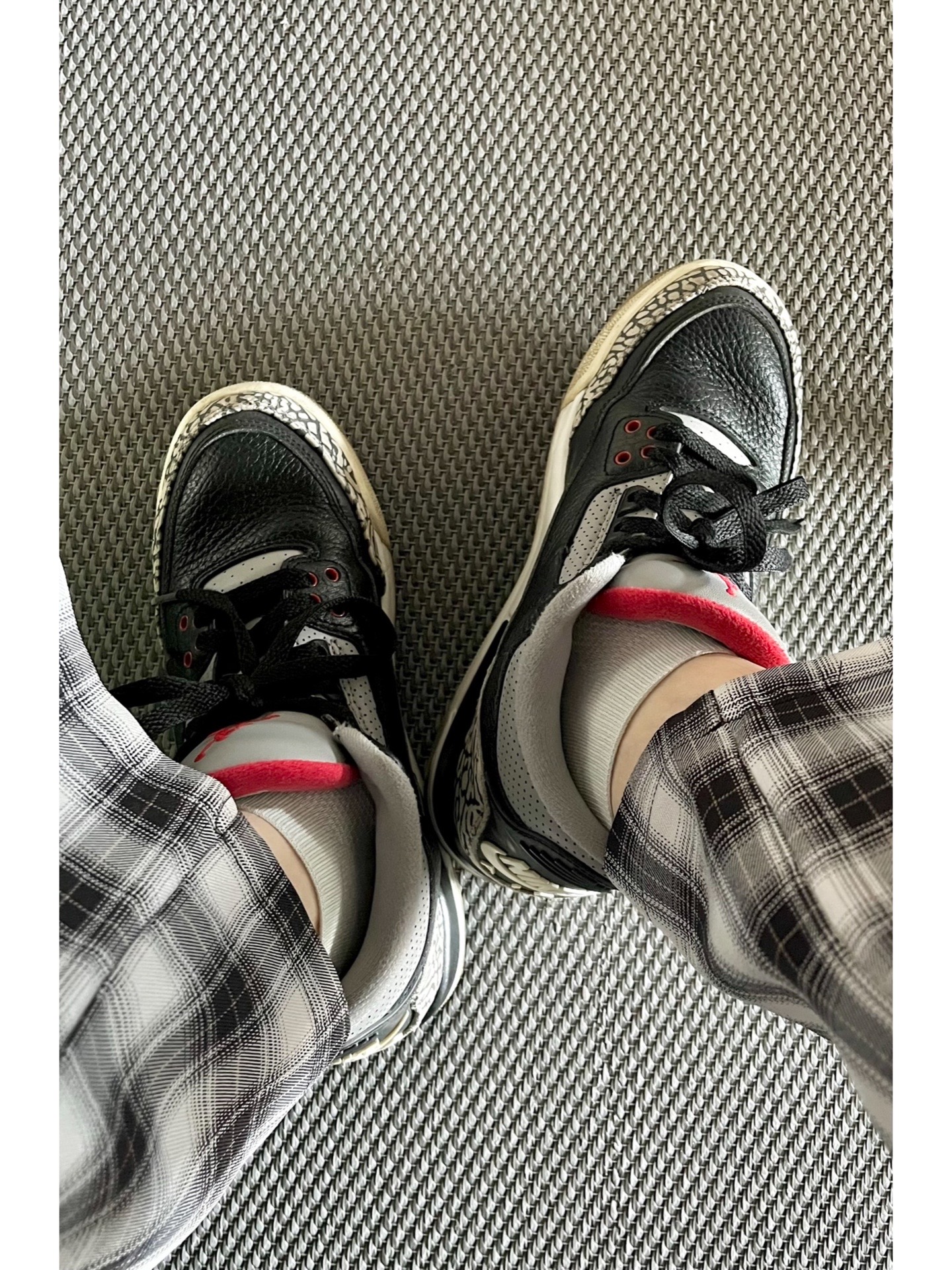 谁还没有一双aj?aj3黑水泥真的好好穿