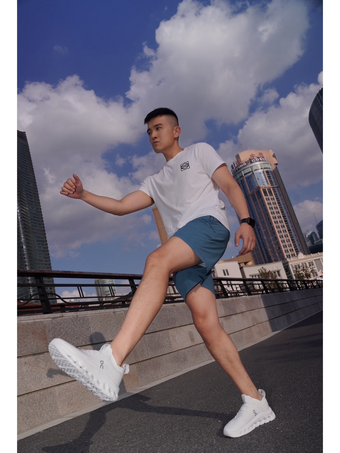 loewe昂跑,我愿称之为奢侈品的白月光跑鞋