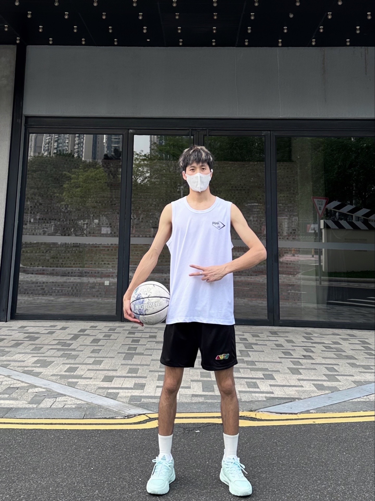 街头篮球穿搭90|爱打篮球的黑皮少年9692