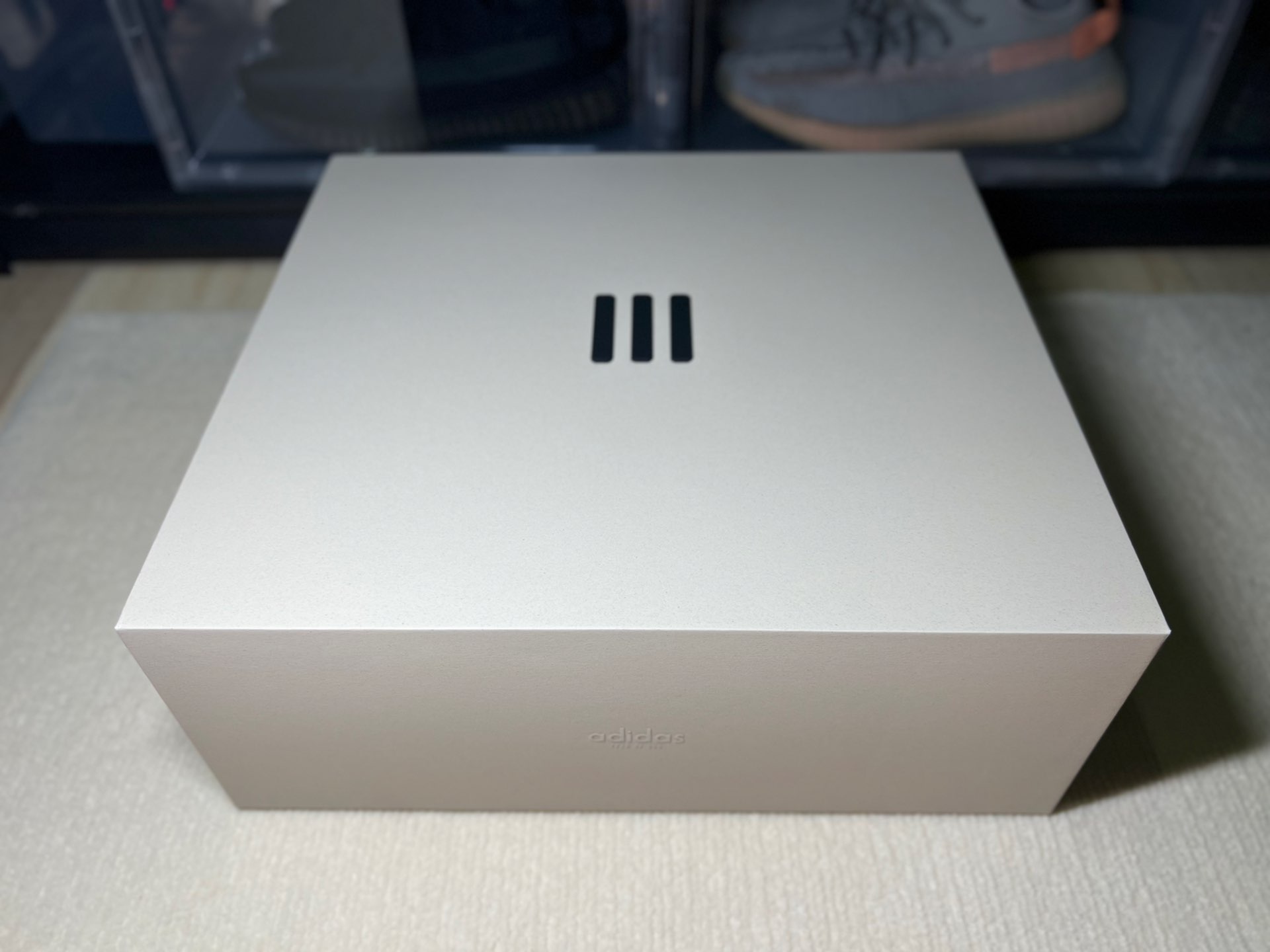 custom review-Adidas Fear Of God Athletics I Basketball Carbon