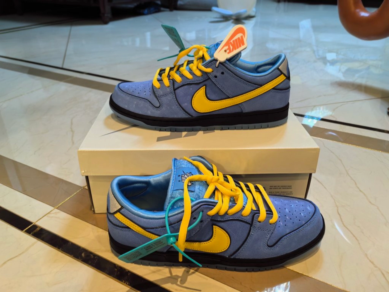 custom review-The Powerpuff Girls X Nike SB Dunk Low 
Bubbles
